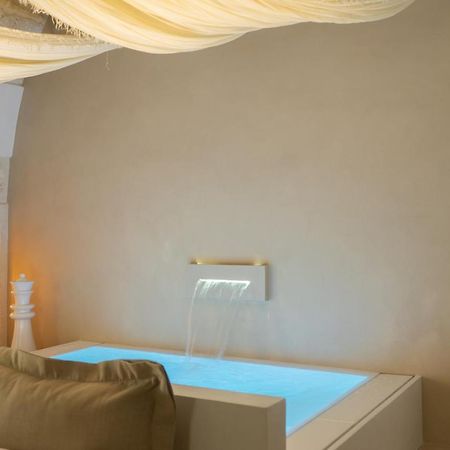 Eurydice Suite With Infinity Jacuzzi Ostuni Ngoại thất bức ảnh
